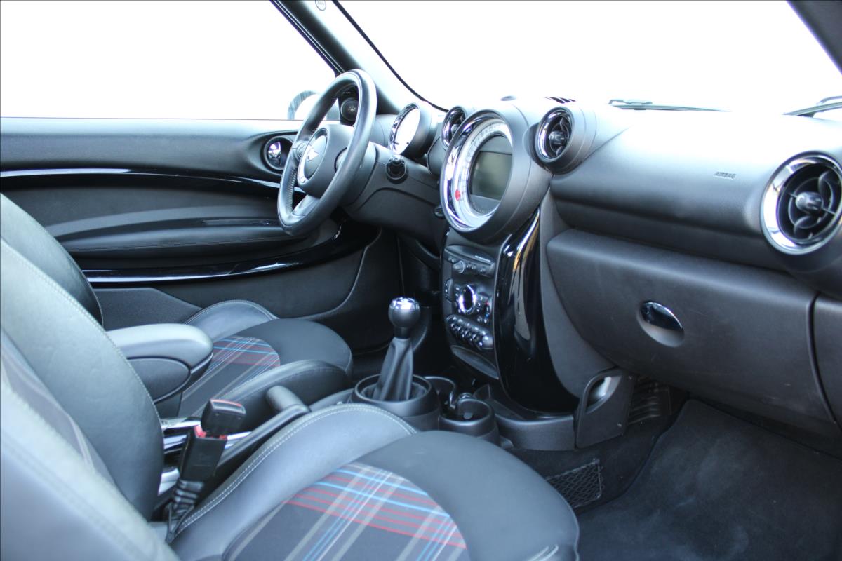 Mini Paceman