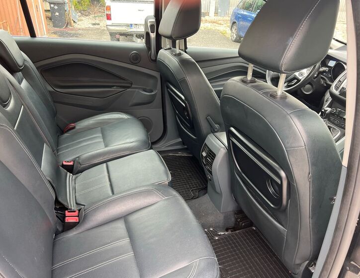 Ford C-MAX 12