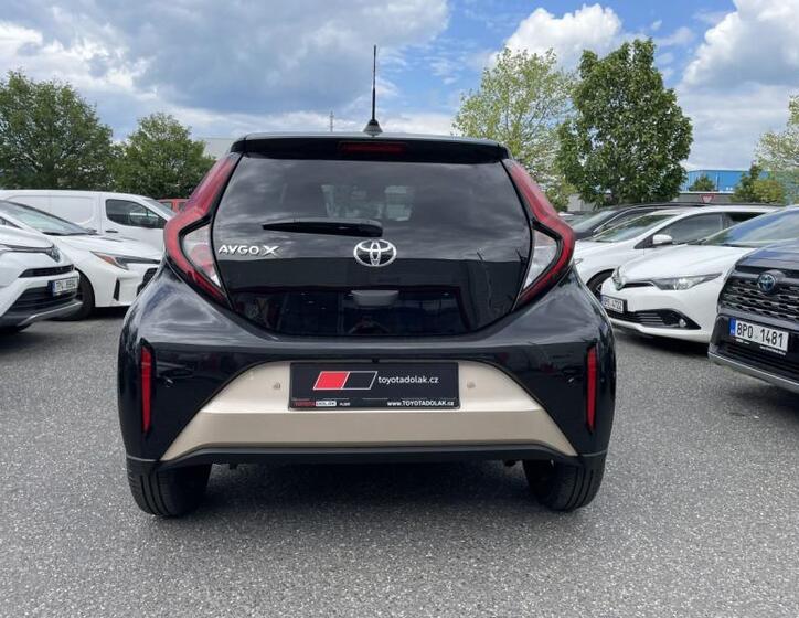 Toyota Aygo 5