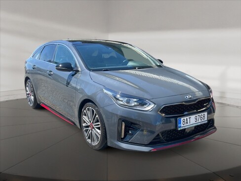 KIA ProCeed