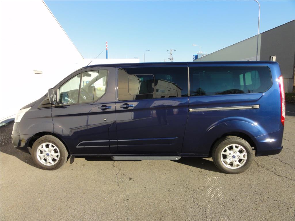 Ford Tourneo Custom