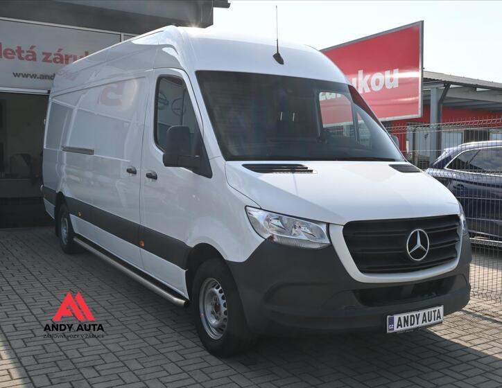 Mercedes-Benz Sprinter 1