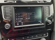 Volkswagen Golf 16