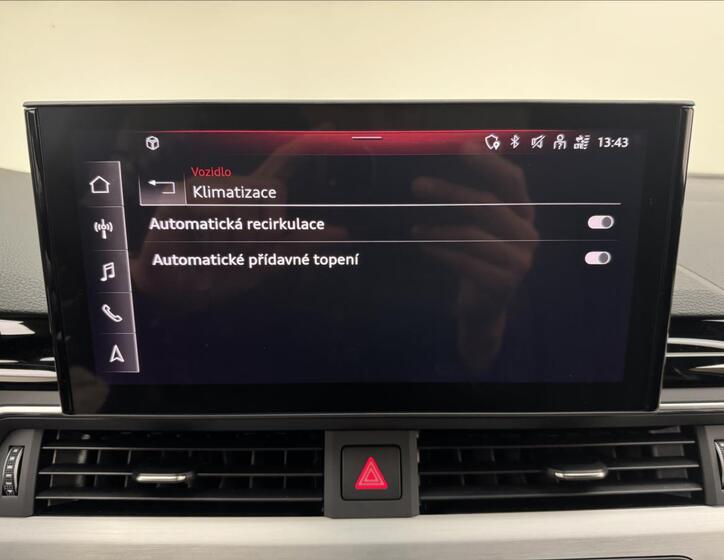Audi A4 24