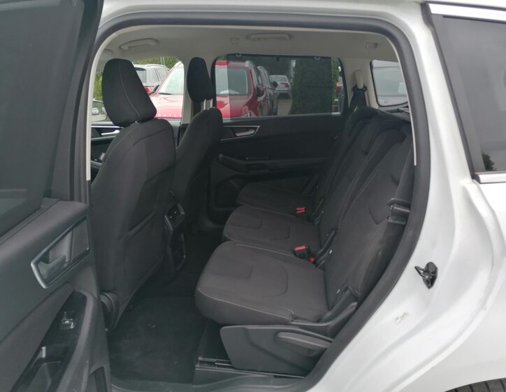 Ford S-MAX 10