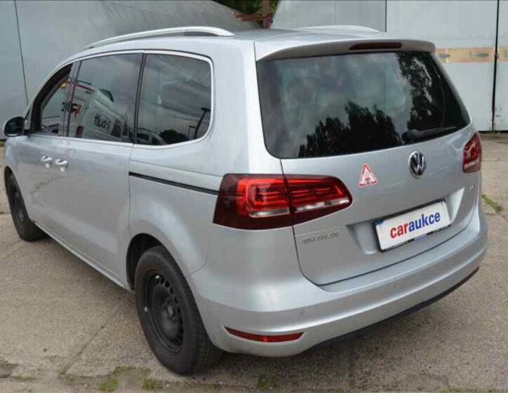 Volkswagen Sharan 6