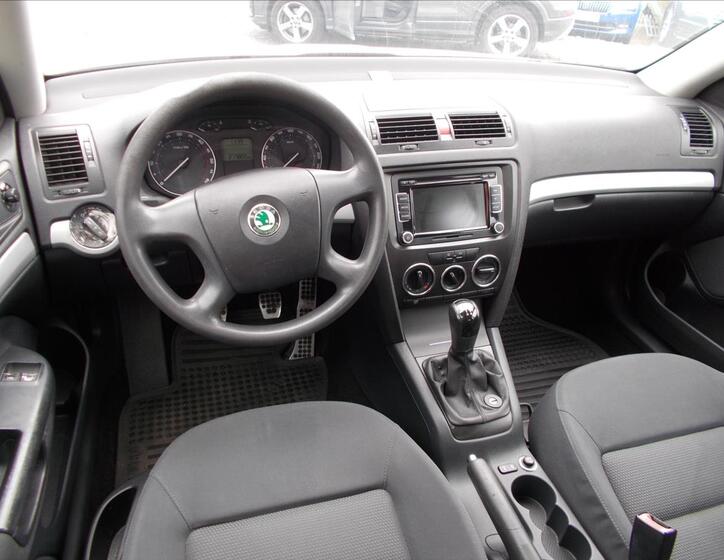 Škoda Octavia 15