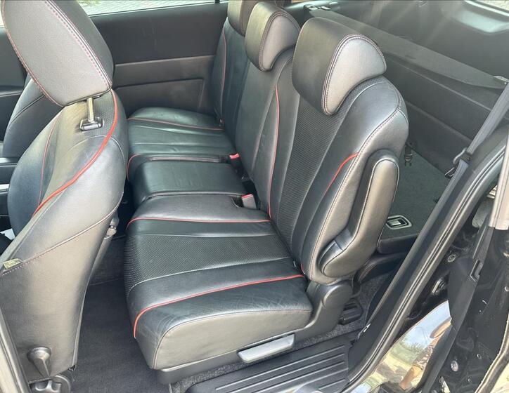 Mazda 5 12
