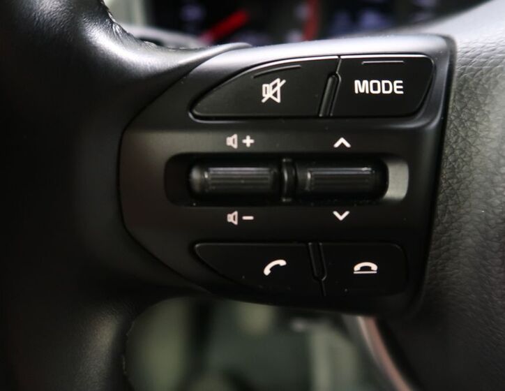 KIA Rio 21