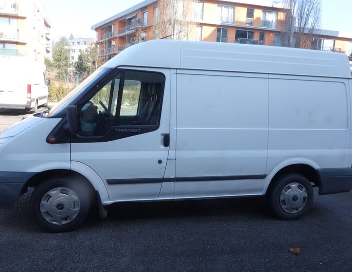 Ford Transit 11