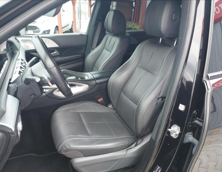 Mercedes-Benz GLS 28