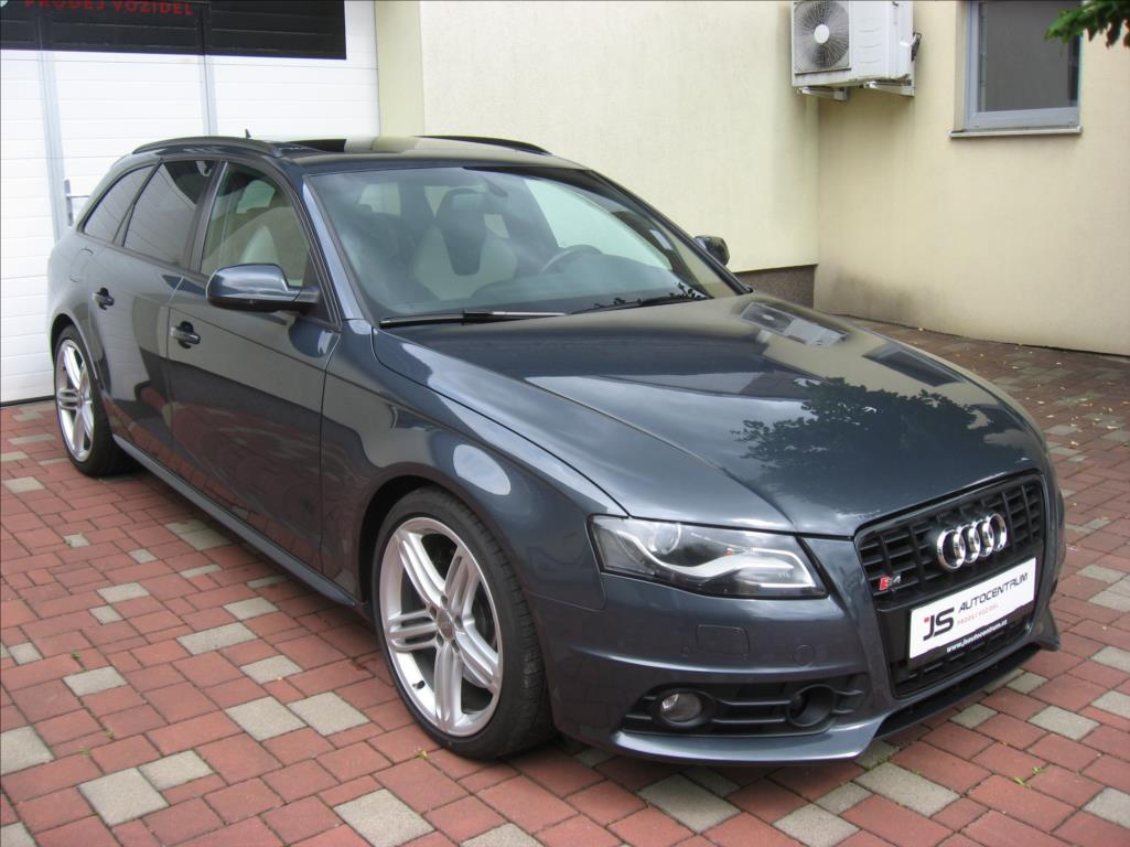 Audi S4