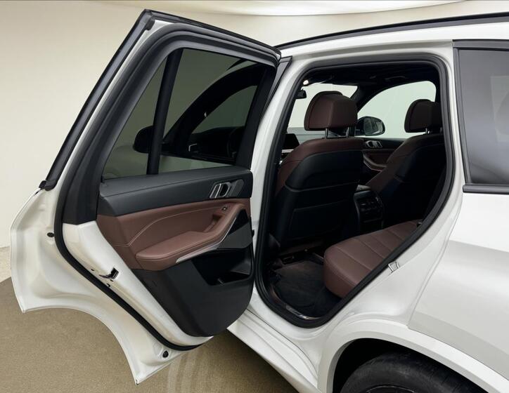 BMW X5 44