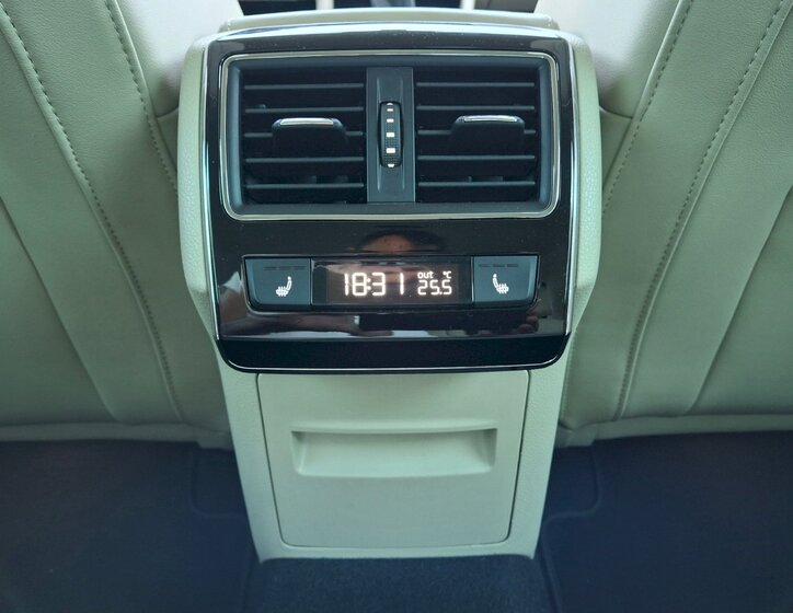 Škoda Superb 31