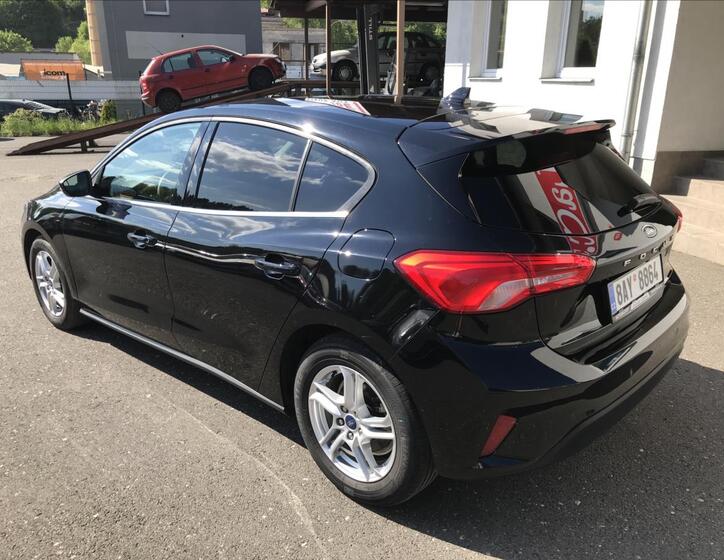 Ford Focus 7