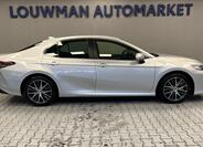 Toyota Camry 14