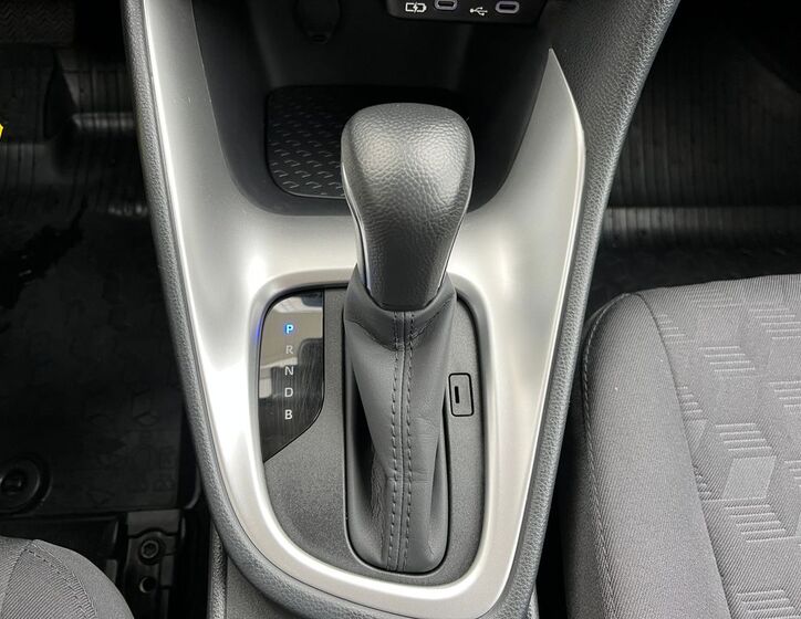 Toyota Yaris 25