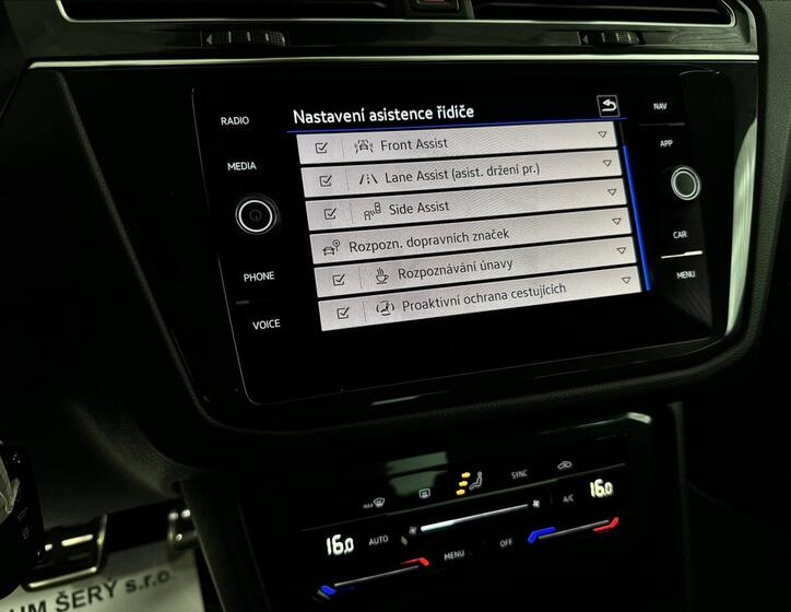 Volkswagen Tiguan 27