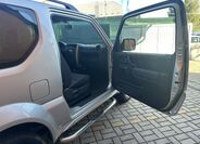 Suzuki Jimny 19