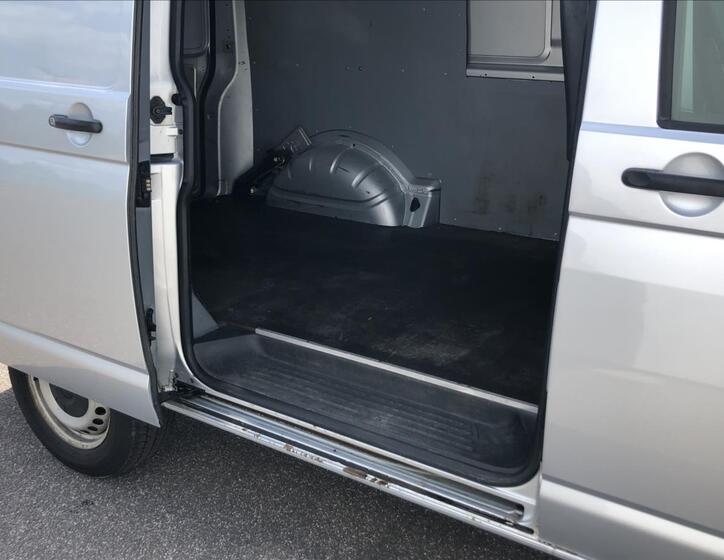 Volkswagen Transporter 12