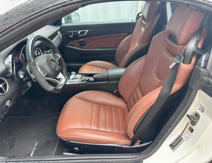 Mercedes-Benz SLC 9