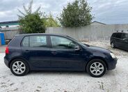 Volkswagen Golf 9