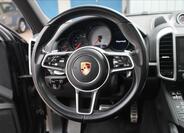 Porsche Cayenne 33