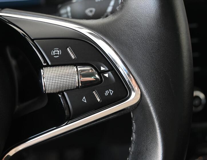 Škoda Superb 18