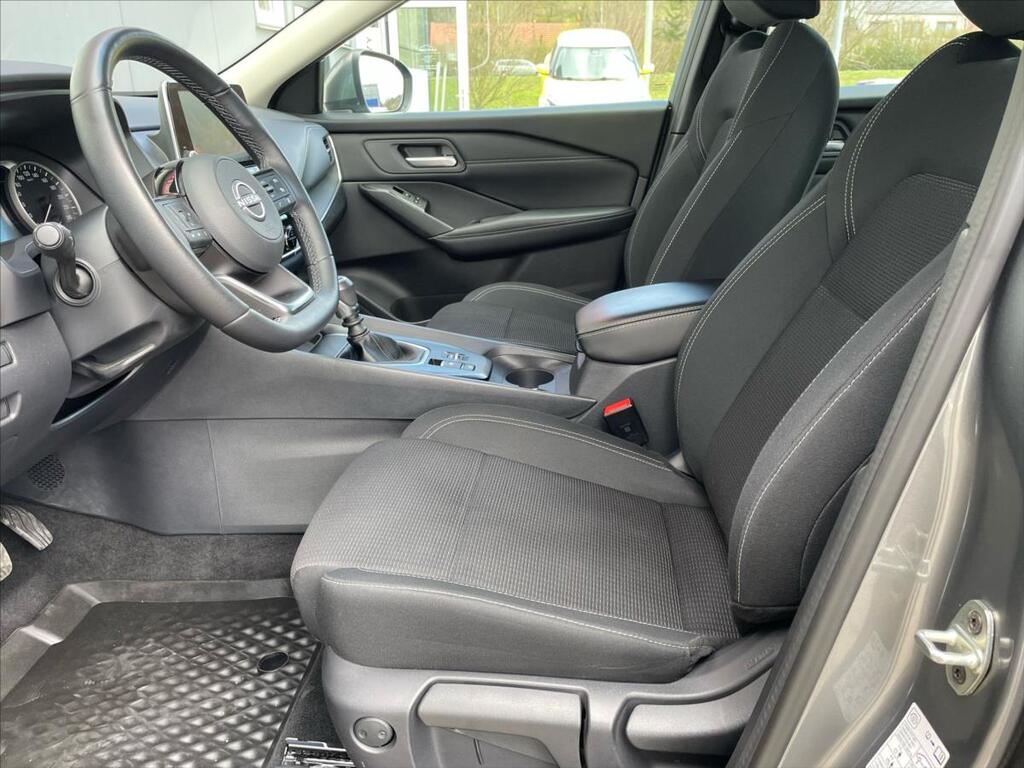 Nissan Qashqai 11