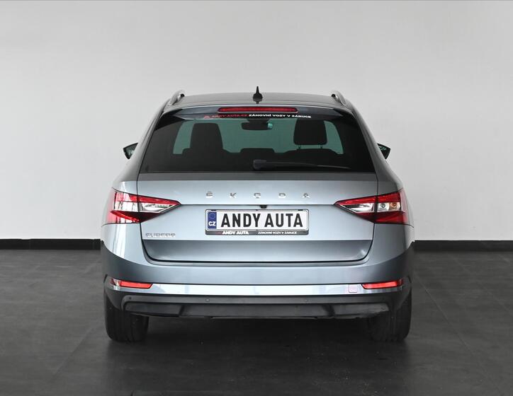 Škoda Superb 4