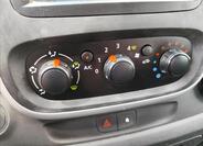 Renault Trafic 18