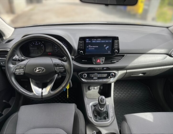 Hyundai i30 9