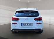 Hyundai i30 4