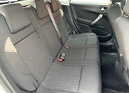 Peugeot 2008 17