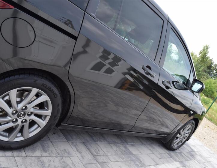 Mazda 5 10