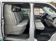 Volkswagen Transporter 22