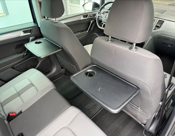 Volkswagen Golf Sportsvan 23