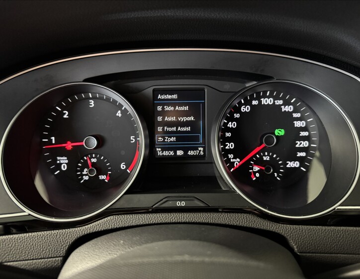 Volkswagen Passat 26