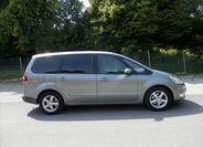 Ford Galaxy 10