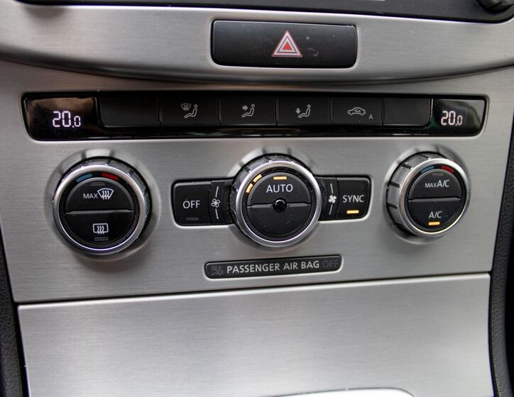 Volkswagen CC 19