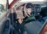Volkswagen Tiguan 5