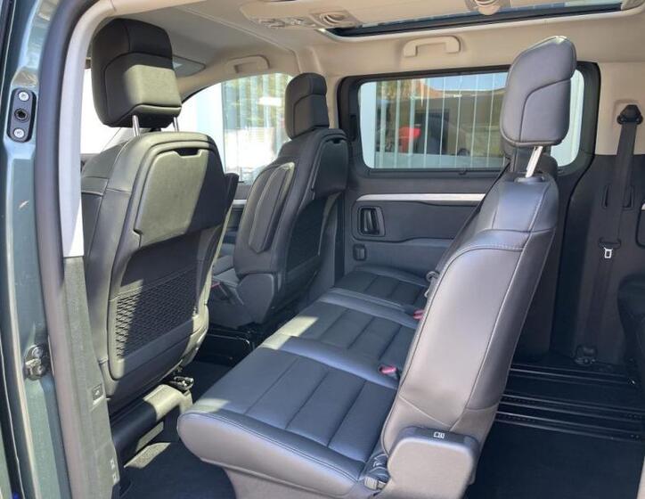 Toyota ProAce Verso 8