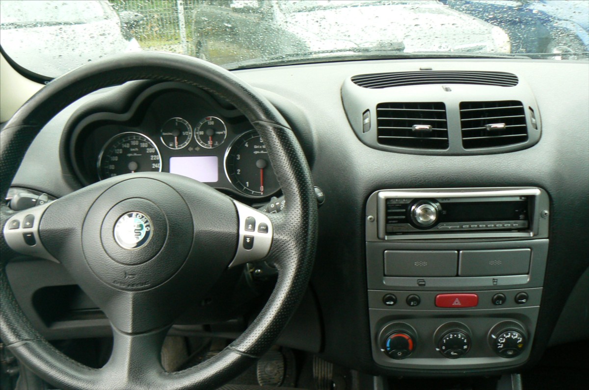 Alfa Romeo 147