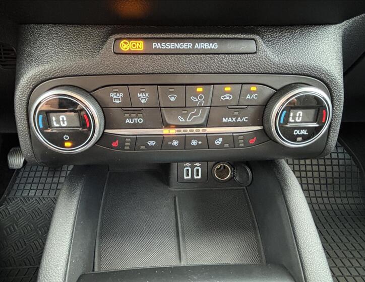 Ford Focus 33