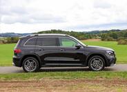 Mercedes-Benz GLB 8