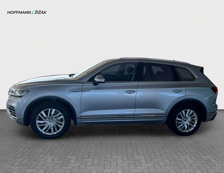 Volkswagen Touareg 8