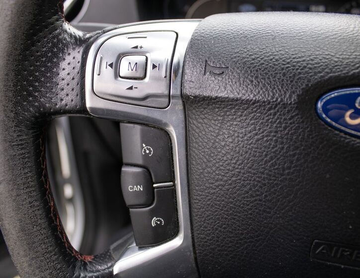 Ford Mondeo 16