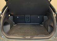 Toyota Yaris Cross 12