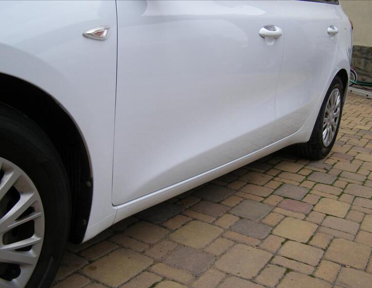 KIA Ceed 10
