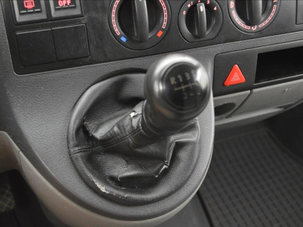 Volkswagen Transporter 14